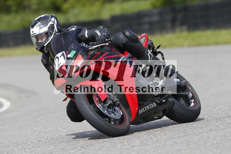 /14 25.04.2024 TZ Motorsport Training ADR/Gruppe gruen/21